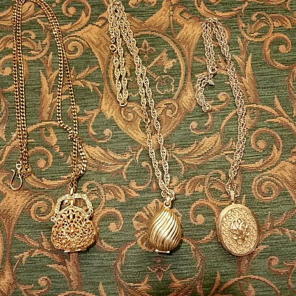 Jewelry - LOCKETS *** Set of 3